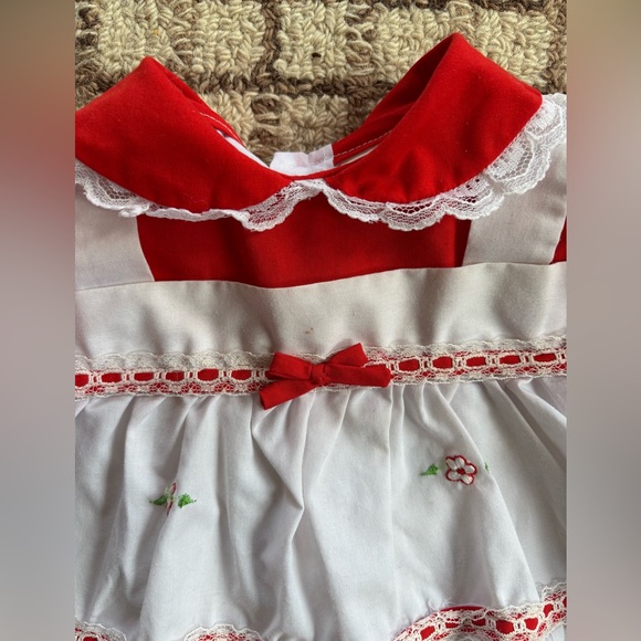 Vintage white/red embroidered smocked dress styled by Cradle Togs - Picture 2 of 4